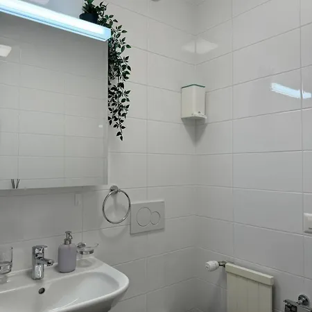 Modernite Et Confort A Apartament *